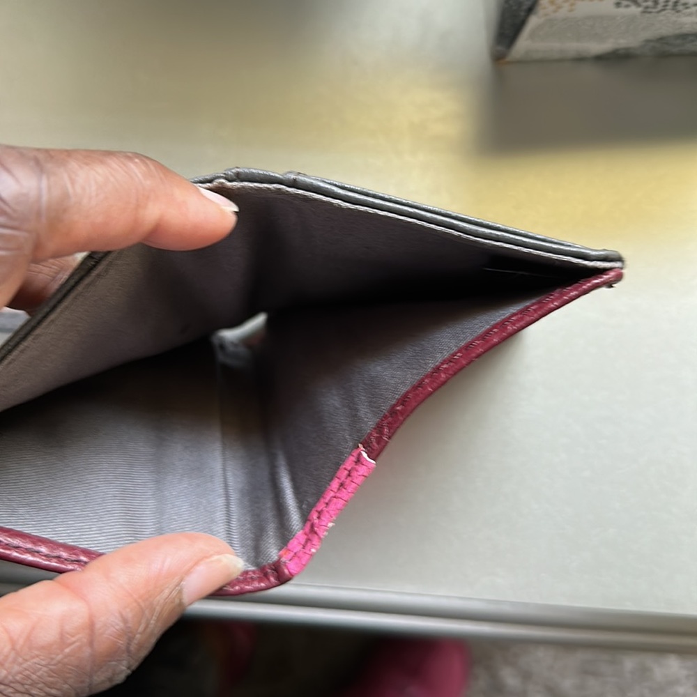 Fossil Wallet - Picture 5 of 5